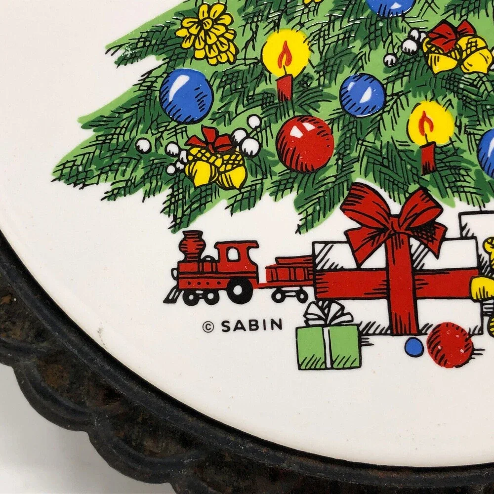 Vintage Cast Iron Trivet 1984 Christmas Tree Ceramic Tile Carlton Mid State USA